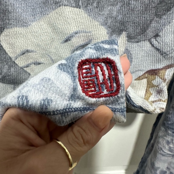 Y2K Lucky Brand Tattoo Print Long Sleeve Top Geisha Print Boho Grunge Size L - Picture 5 of 10